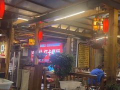 -有一锅·野生菌黑山羊腊排骨火锅(古城北门店)