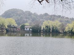 -绍兴东湖风景区
