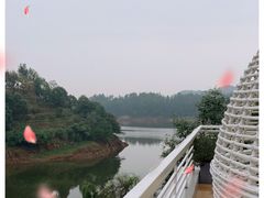 -华凌山庄·隐湖栖