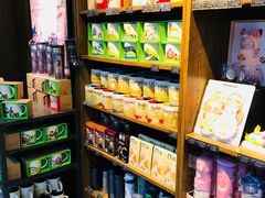 零售区-星巴克(西安机场1店T3到达店)