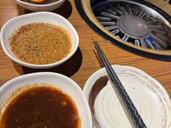 -炼火烤肉店
