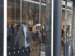 -URBAN REVIVO(深圳华润万象天地店)