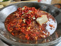-瓜西西重庆火锅(花溪店)