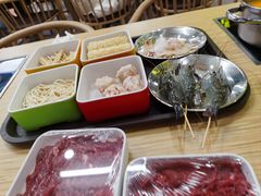 -杨老板·海鲜集市火锅·鲜切牛肉(中防万宝店)