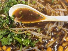 骨汤酸辣粉-阳阳中国饭(北京荟聚店)