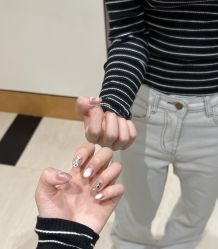 -小小美甲美睫