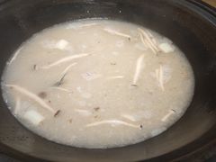 -陈大锅·岳阳鱼馆·地道岳阳菜(美食街店)