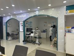 -现代眼镜批发城(台东三路店)