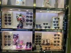 -博士眼镜(沙井京基百纳广场店)