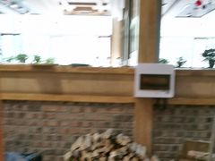 -咱屯子铁锅炖直营店(南湖大路店)