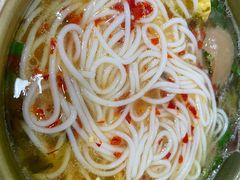 -全家福米线