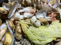 海鲜一箩筐-日进一片海.生腌海鲜火锅.宵夜烧烤(三里屯总店)