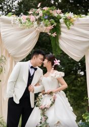 -雅云婚纱摄影工作室旗舰店