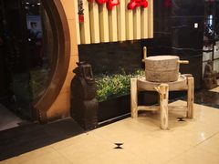 等位区-静之湖湖畔餐厅