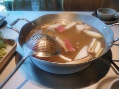 -左庭右院鲜牛肉火锅(新梅广场店)