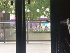 -星巴克臻选(南京金茂览秀城店)