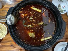 -金海椒罐罐鲢鱼(东方桂苑店)