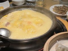 -一朵菌·野生菌探索家火锅(南亚店)
