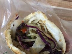 花干夹菜-三兄弟高炉烧饼