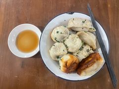 -舒蔡记生煎菜饭(云南中路店)