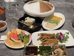 -德天肥牛海鲜火锅(城西银泰店)