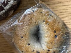 黑芝麻贝果-富贵面包公司(运河店)