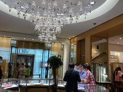 -卡地亚(杭州大厦精品店)