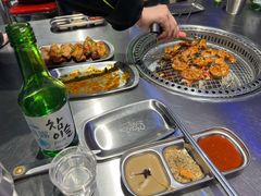 -马路牙子烧烤音乐酒馆(望京店)