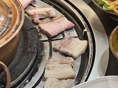 -阿山卓·野生菌火锅·纳西火塘烤肉