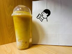 轻芒芒甘露-喜茶(深圳福田星河COCO Park店)