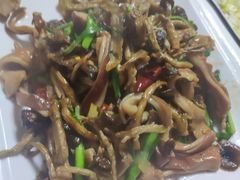 -乡府肉丁水饺(环山路店)