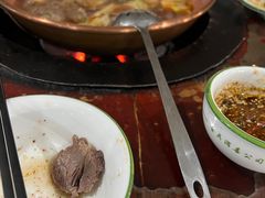 -朝伟清真铜瓢牛肉馆(三十年老·店)