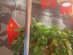 -热火朝天鲜切牛肉火锅(南强街巷店)