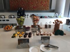 -上海滴水湖皇冠假日酒店