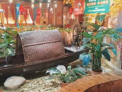 -老滇山寨•云南特色菜•地方菜•民族风情歌舞表演(金碧店)