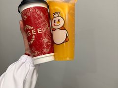 -霸王茶姬(静安大悦城店)