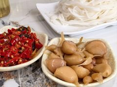 -原林野山菌火锅·炒菌(关上野生菌一条街店)
