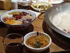 -佬土鹅肠火锅(解放路店)