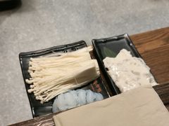 -呷哺呷哺 小火锅 (浦东新欧尚超市店)
