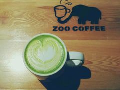 -Who乎coffee&bar