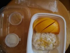 -陈记甜品窝(中山北路店)