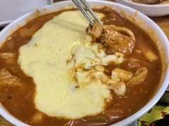 炒年糕-喇喇排骨火锅·传统韩式脊骨汤(望京西园总店)