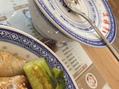 姜撞奶制作中-吉禧粤特色甜品小吃(腾飞店)