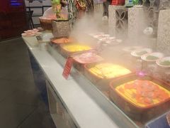 -四囍码头海鲜烧烤自助火锅(外滩南京东路悦荟广场店)