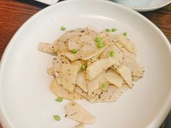 松露酱炒笋尖-小大董·烤鸭(王府井apm店)