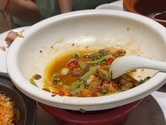 -楚山晓·湖北菜(武汉光谷K11店)