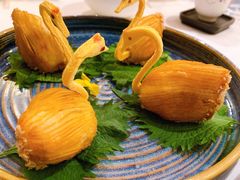 鲍鱼天鹅酥-白天鹅宾馆-宏图府餐厅