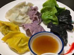 五味海鲜水饺拼盘-东莱馋房(陆家嘴店)
