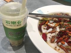 -姚姚酸菜鱼·金戈戈香港豉油鸡(喜荟城联名店)