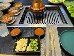 -臻牛烤肉